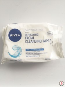 nivea daily essentials refreshing cleansing wipes- newlune