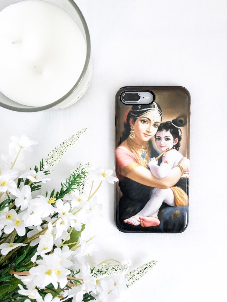 a special phone case - personalised phone case - gocustomized - krishna - yashoda - new lune - custom phone case