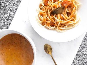 3 healthy lunch ideas for school uni - new lune - schwartz spaghetti bolognese - tesco