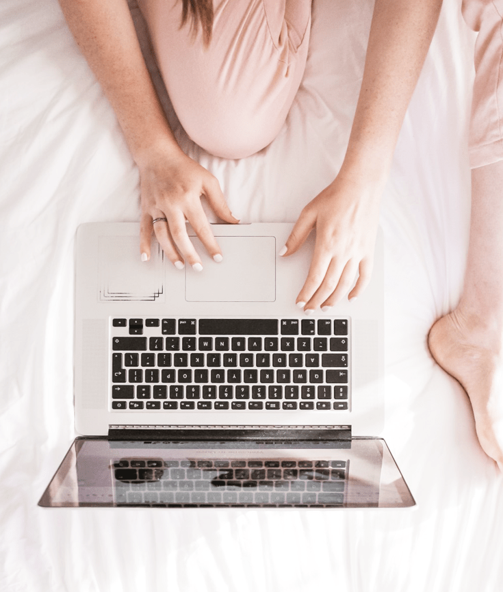 the behind the scenes of a blog - new lune